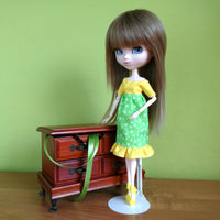 High-Waist Dress with a Ruffle Pattern for Pullip-Type Dolls