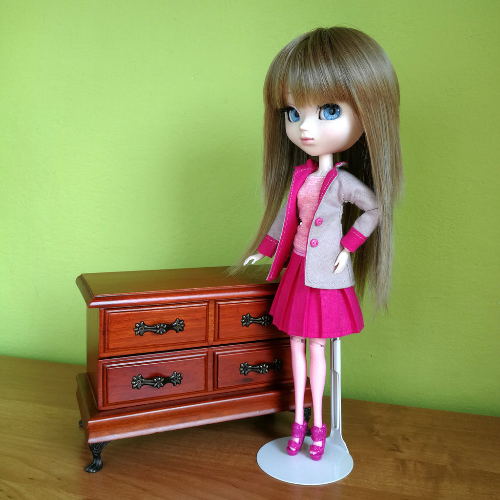 Spring Coat Sewing Pattern for Pullip-Type Dolls – Vrooshka